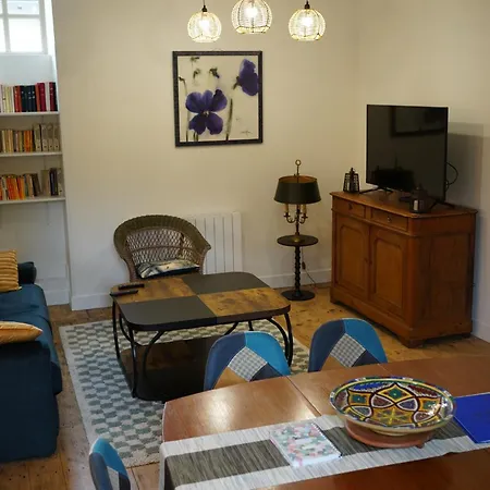 4 Le Refuge Apartment Aubeterre-sur-Dronne